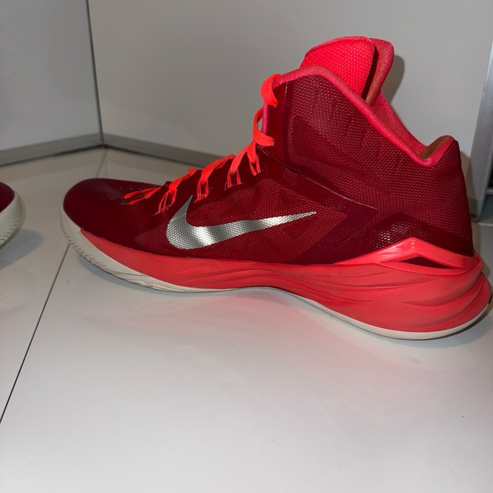 Nike Hyperdunk Mens High Top Basketball Shoes US Size 14 Red White 653483-607 - Picture 9 of 12